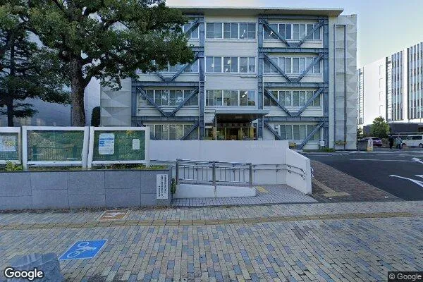 静岡税務署の画像